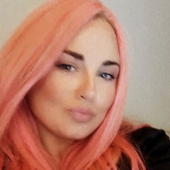 Meet your Posher, Cleo - Picture 1 of 1